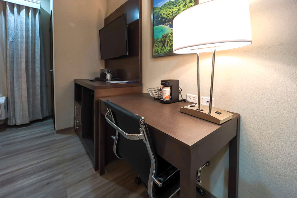 Comfort Inn & Suites Tobago - Amenities