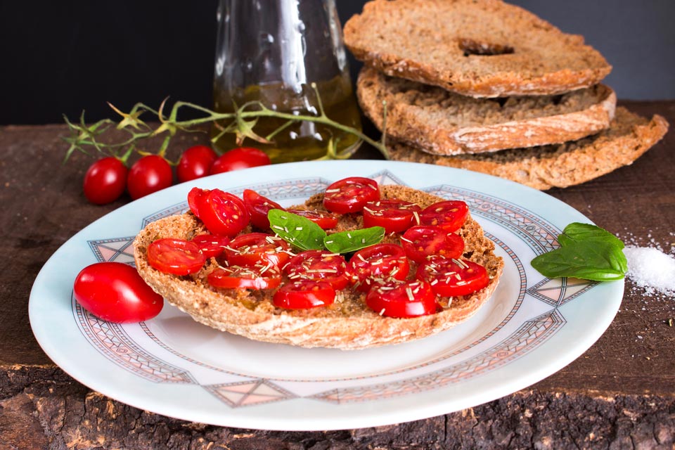 Freselle. Ischia food