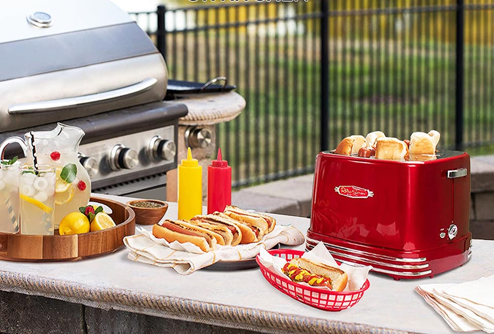 Nostalgia Pop-Up 4 Hot Dog And Bun Toaster With Mini Tongs 