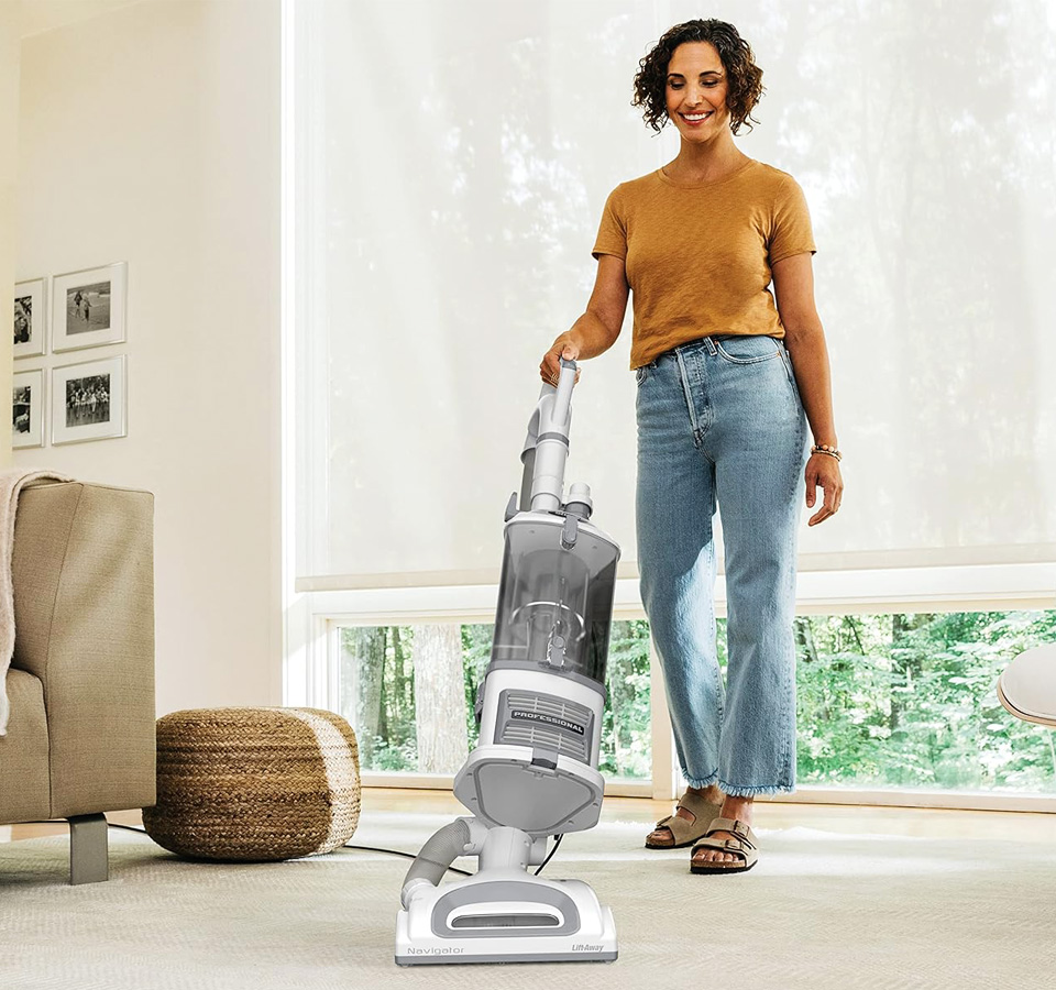 Shark Navigator Lift-Away Professional Upright Vacuum